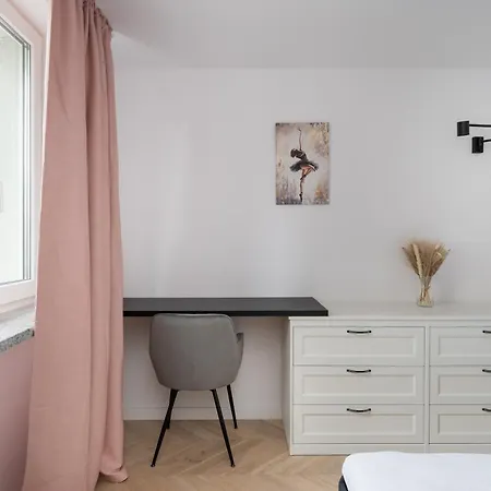Bemowo Deluxe Apartment