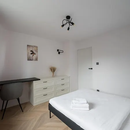 Apartment Bemowo Deluxe *